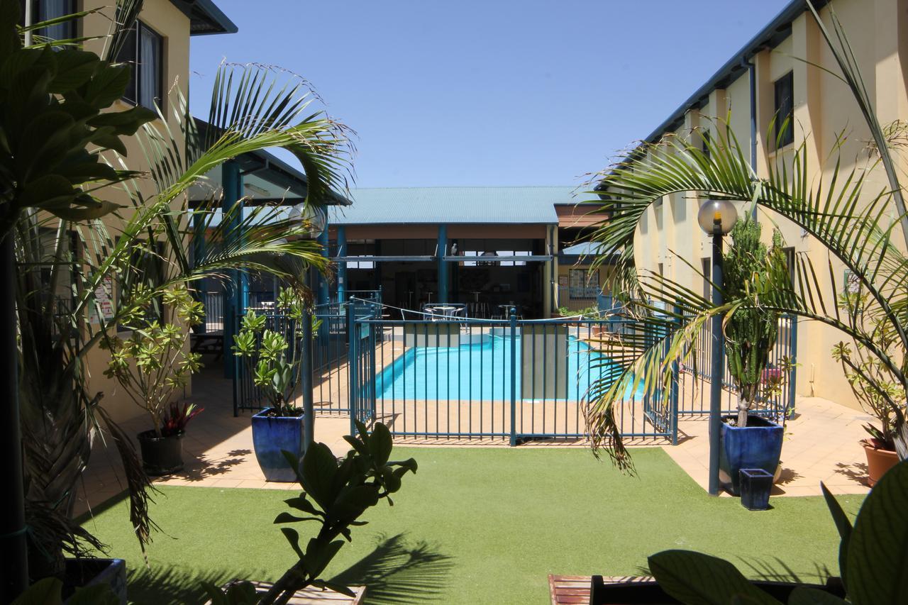 Ningaloo Club Backpackers Hostel Coral Bay Exterior foto